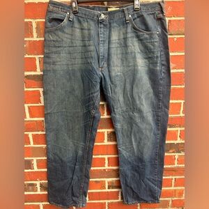 Wrangler 20X Men’s Relaxed Fit Blue Denim Jeans 42 x 32